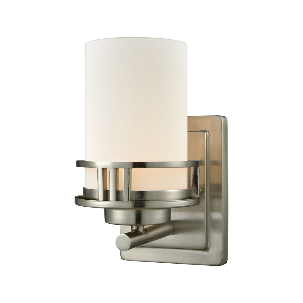 Thomas - Ravendale 9&#39;&#39; High 1-Light Sconce - Brushed Nickel